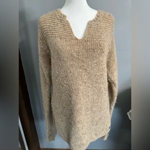 Fisherman Out of Ireland V Neck Long Sleeve Sweater